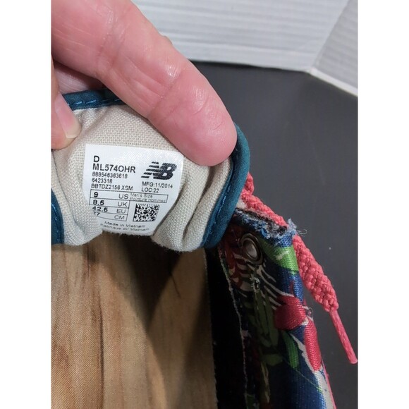 NEW BALANCE 574 BOTANICAL GARDEN MEN\'S SIZE 9 US RED BLUE ML574OHR 2014 VGC main image 4